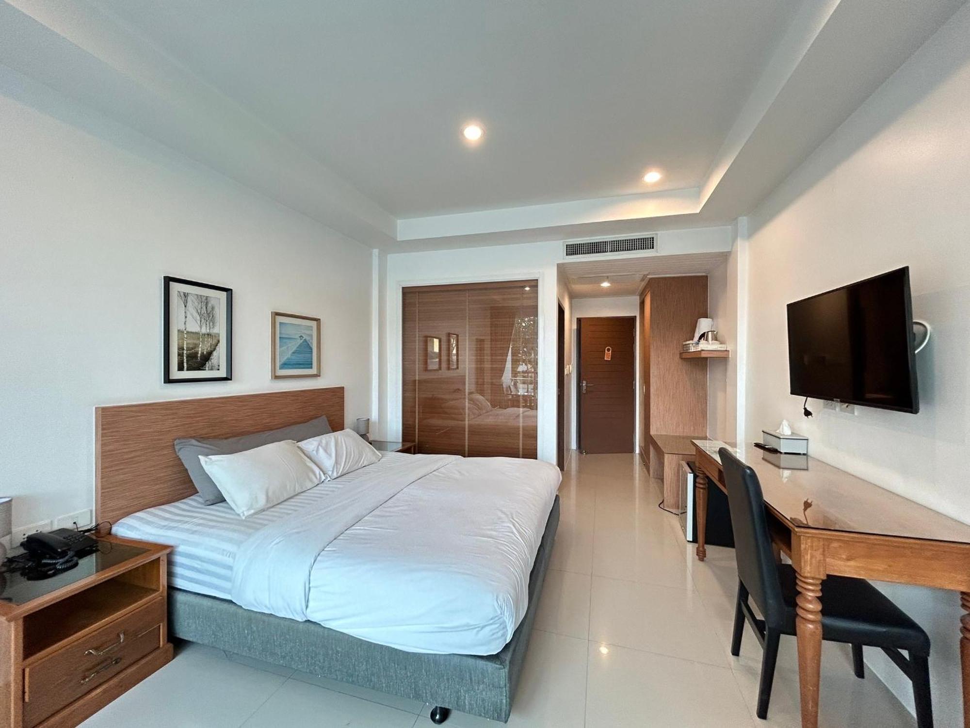 Clear House Resort - Sha Extra Plus Kamala Beach Exterior photo