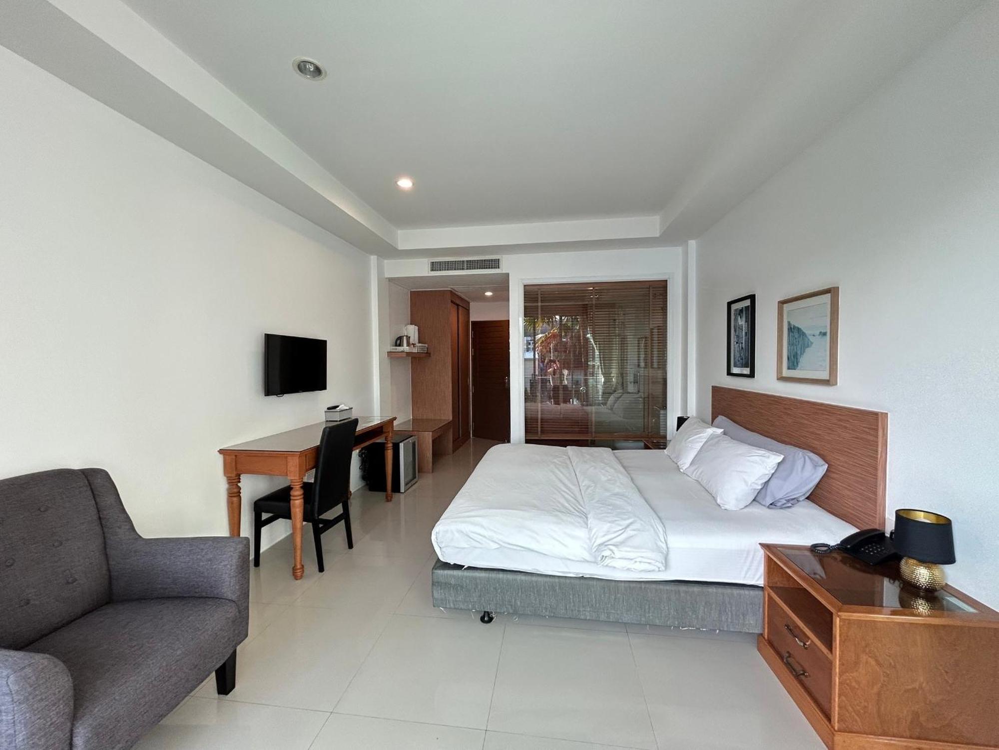 Clear House Resort - Sha Extra Plus Kamala Beach Exterior photo